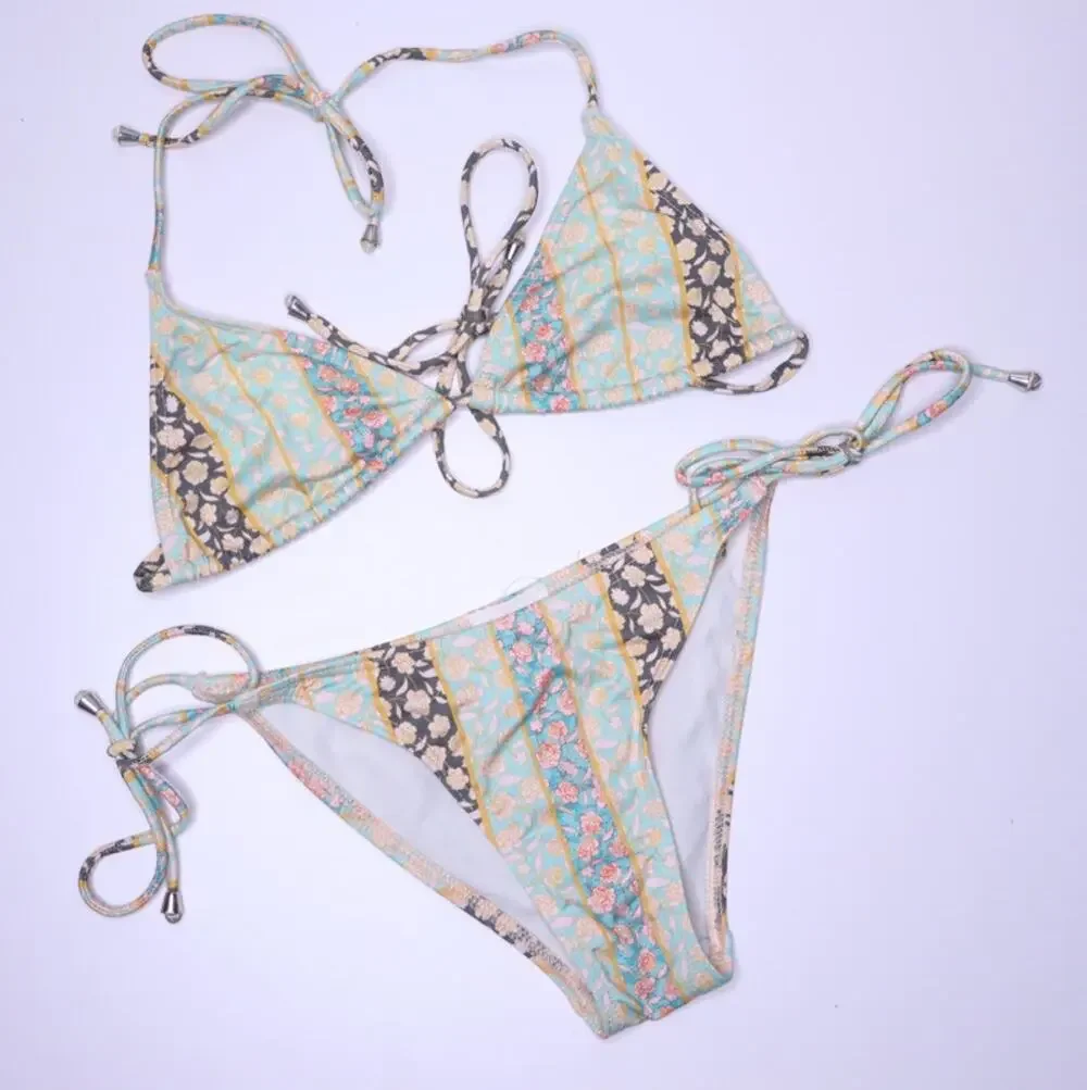 TULAROSA Two-Piece String Bikini Set Floral Green Halter Side Tie Women's XS/S